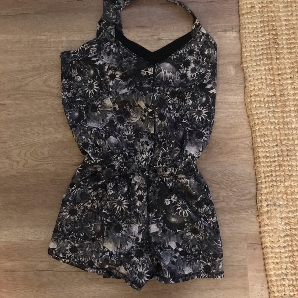 Lululemon romper!
